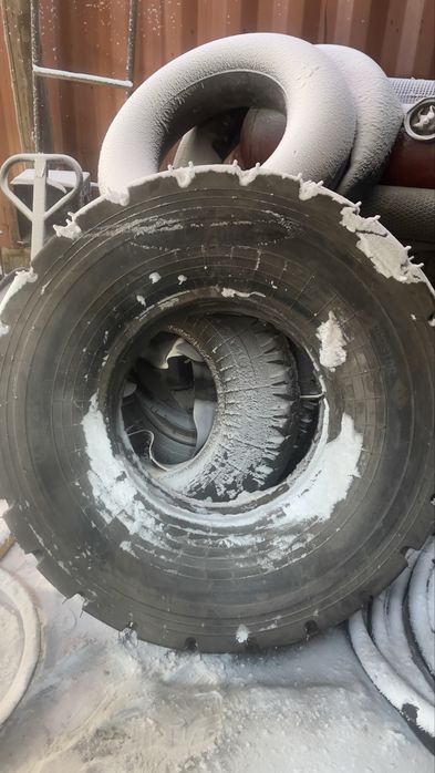 Шины от погрузчика