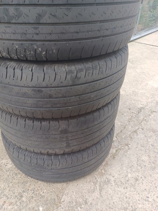 Anvelope vara  pt dube 215 65 R 16 C Goodyear,transport gratuit in Iasi .