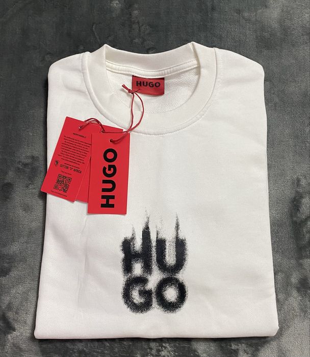 Vand tricou nou de barbati Hugo