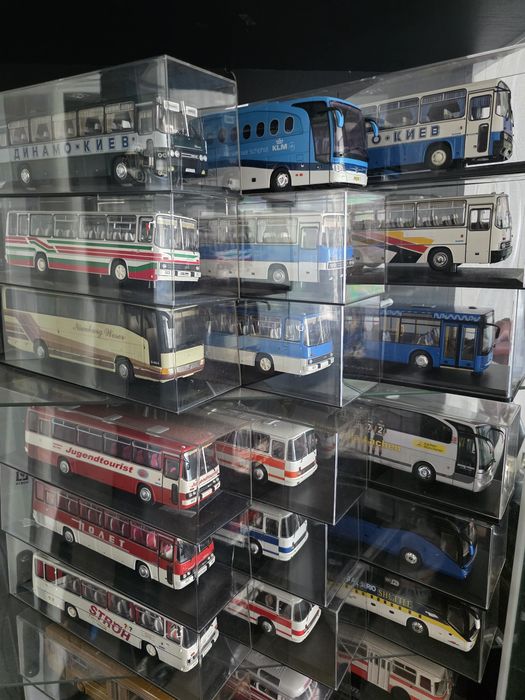 Ikarus Demprice 1:43