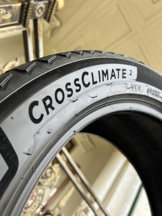 Michelin balon sotiladi 275/45/20