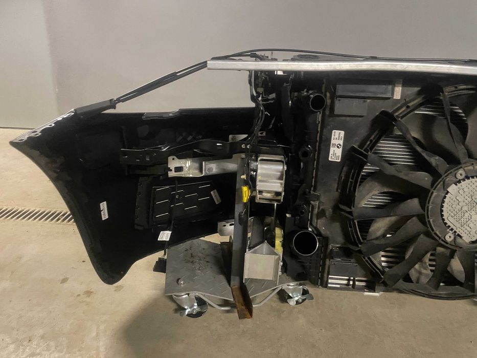 предна броня и преден панел за BMW 5 G30 LCI M SPORT