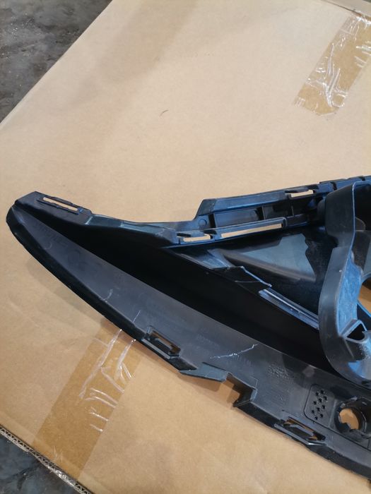 Решетка за халоген за Renault Clio V 261A17399R