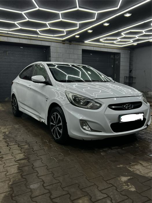 Hyundai Accent 2011г