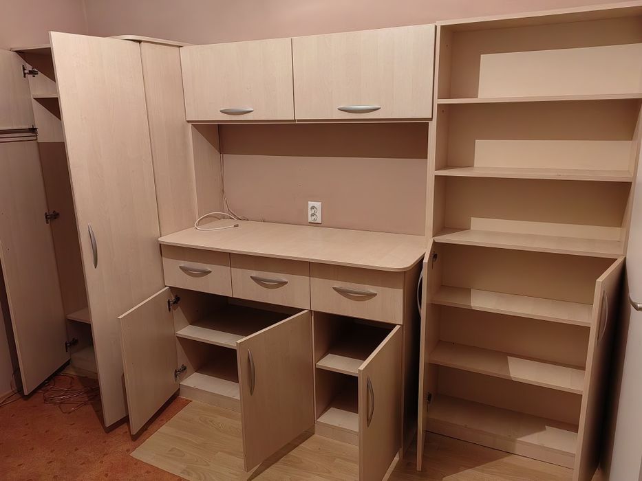 Шкафове като Нови