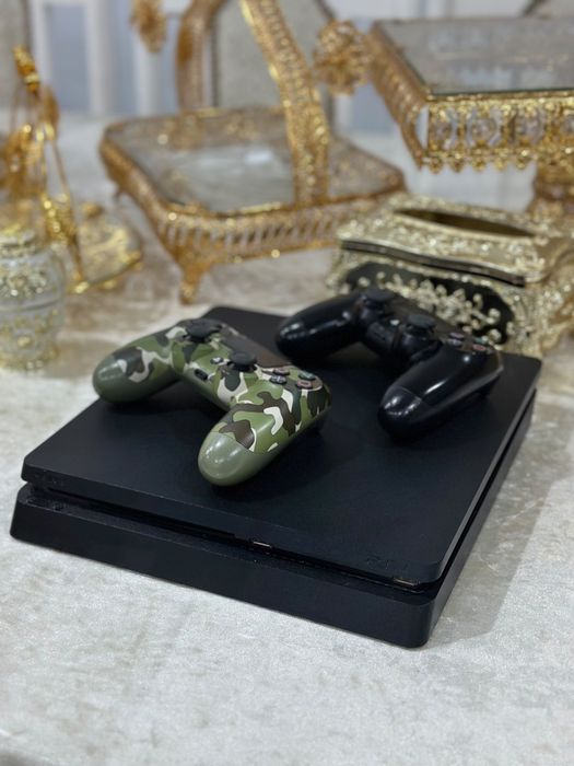 PlayStation 4 1tb Подписка Ea Play.