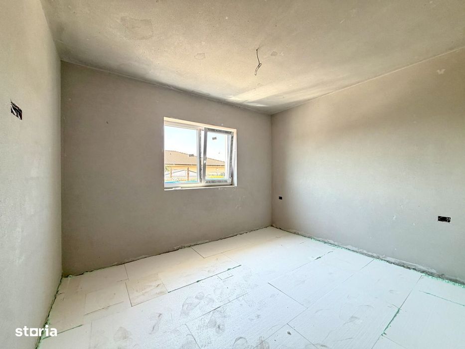 Casa individuala cu 4 camere, 94 mp utili, 372 mp teren - Sanandrei