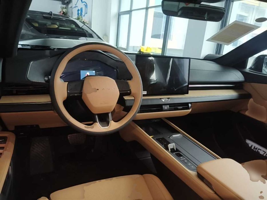 Lexus ES 300h Base Version