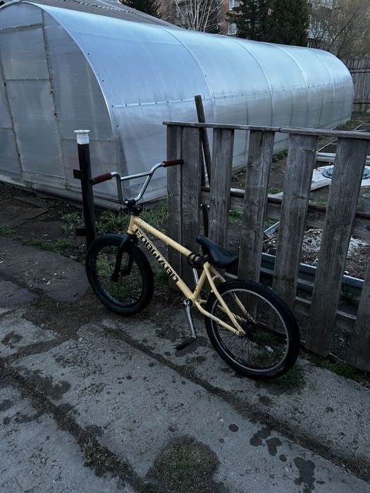 Продам отличный BMX