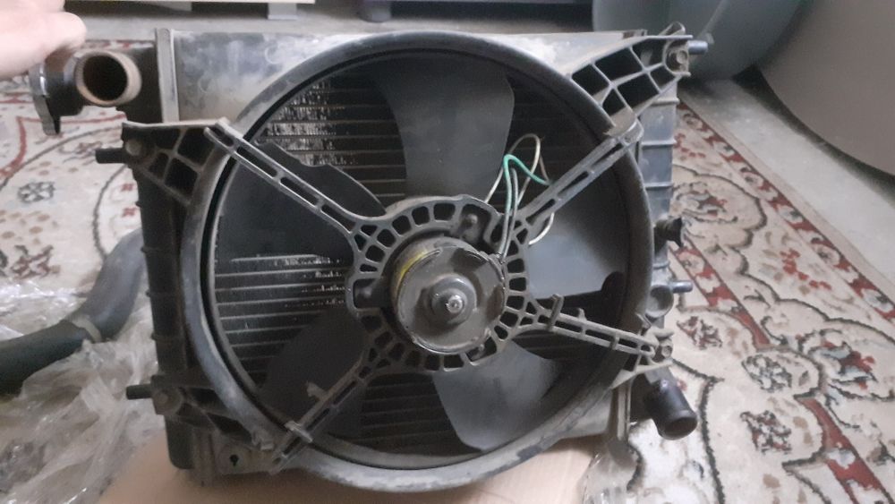 Радиатор рабочи б/у