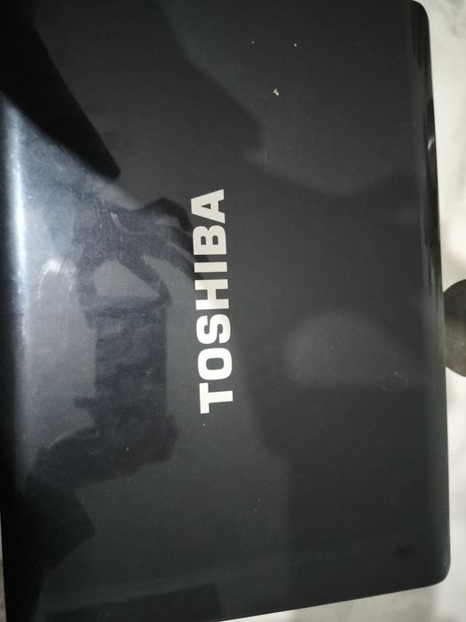 Ноутбук Toshiba черный