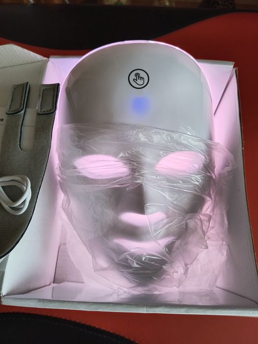 Лед маска за лице