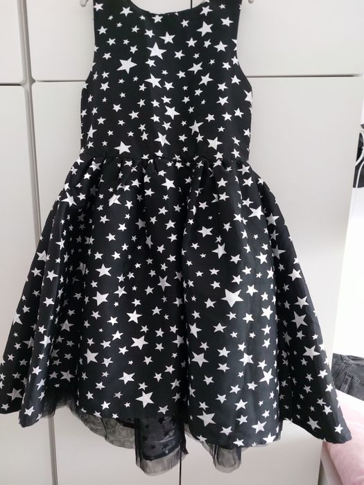 Rochie fete Hm(9-10 ani) , cadou 2 bolerouri.