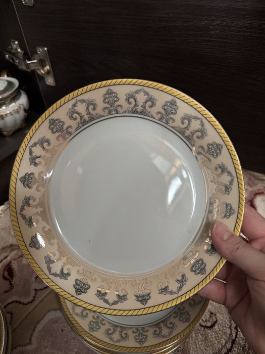 Продам набор на 6 персон