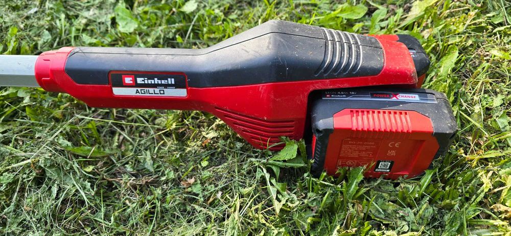 Einhell комплект: акумулаторна коса, ъглошлайф, 2 зарядви и 2 батерии