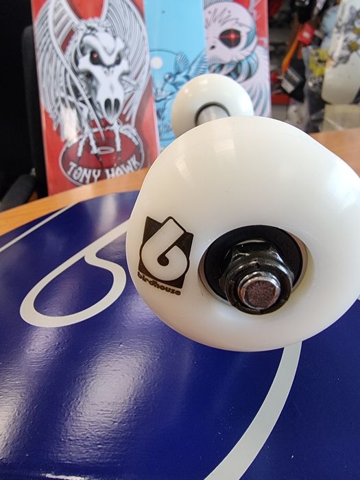 Скейтборд birdhouse 8.0