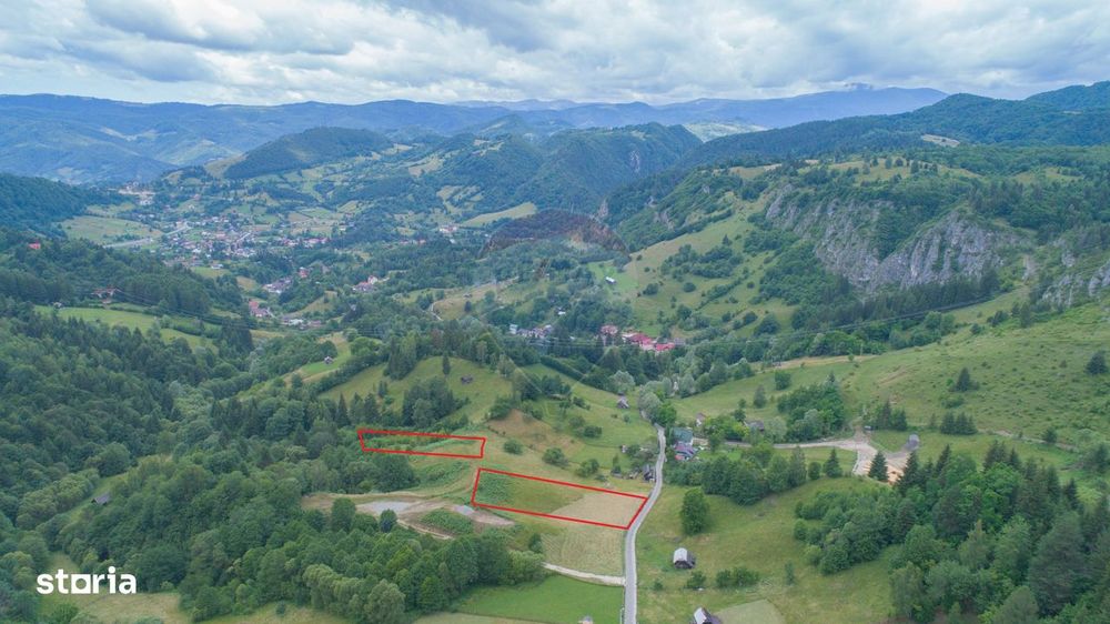 Teren2058mp Dambovicioara la poalele parcului National Piatra Craiului