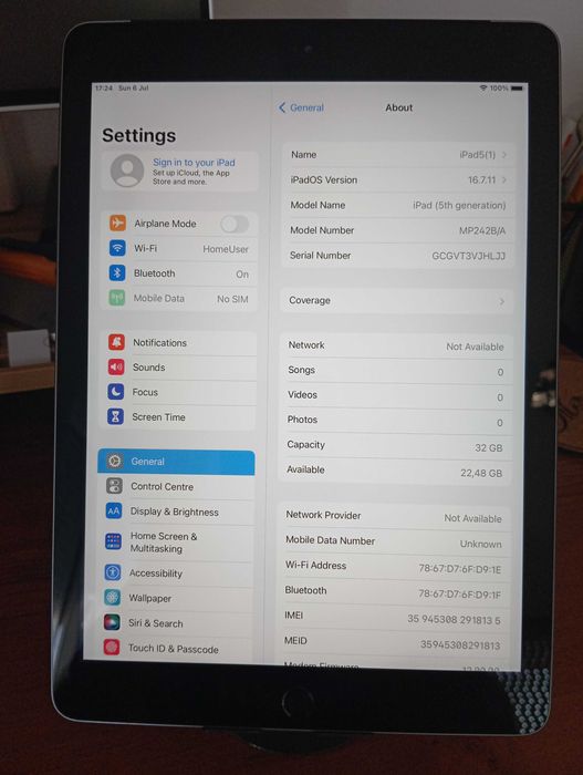 Таблет Apple iPad 5gen 9.7" 32GB