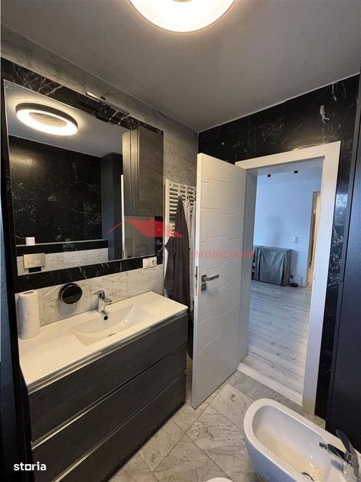 Apartament 3 camere, Ultramodern, zona de Sus