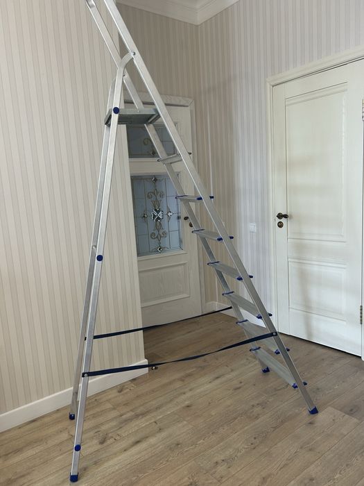 Лестница стремянка
