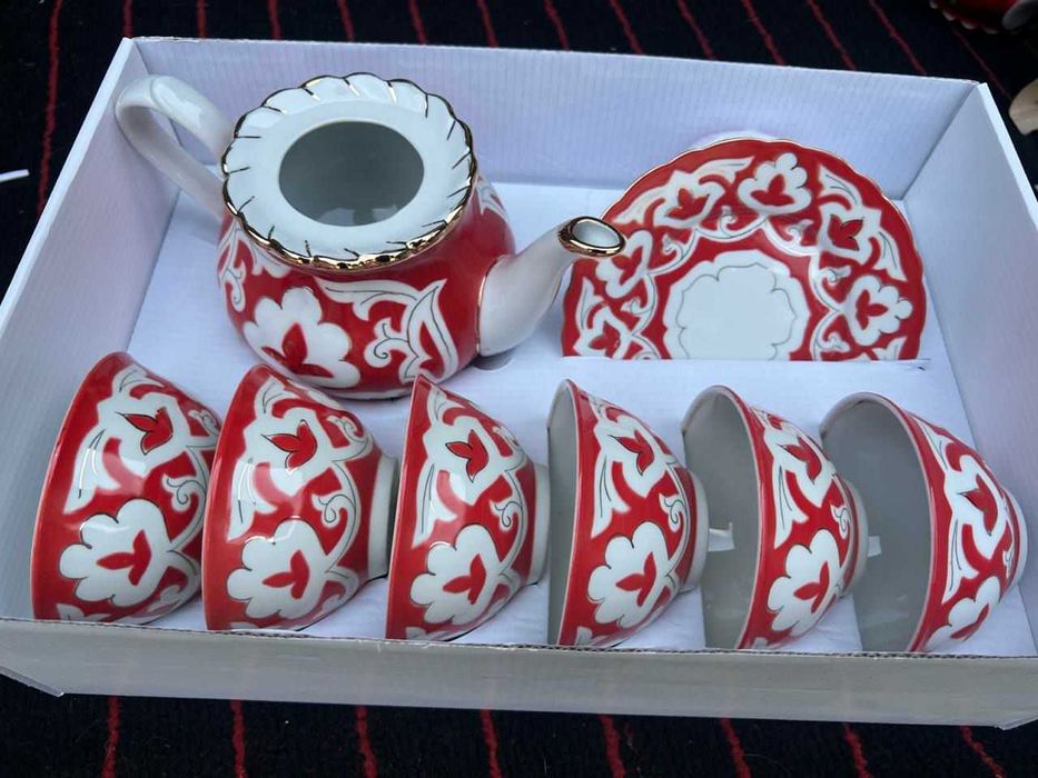 качественный узбекский фарфор "УЗБЕГИМ" в подарок в ассорт-те ECARVON
