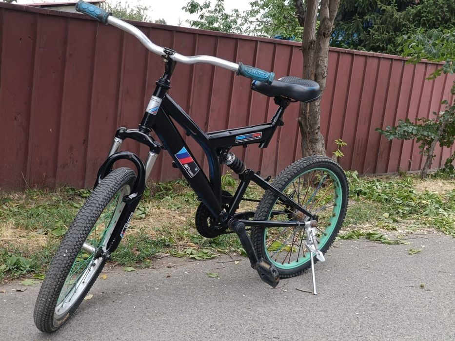 велосипед чёрный