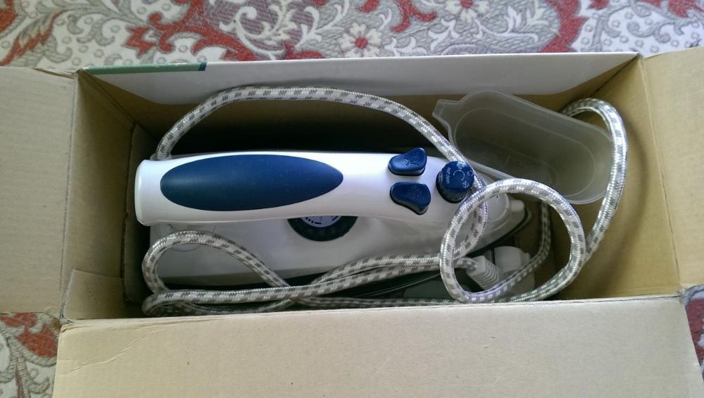 Утюг* МАГНИТ* новый