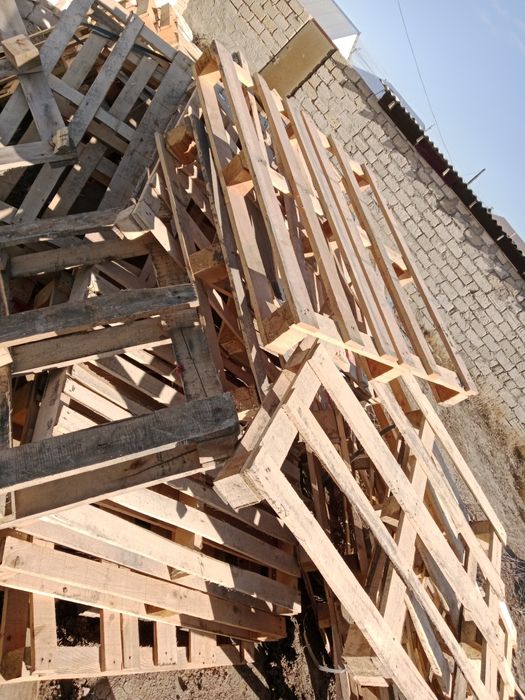 Продам поддоны как новые