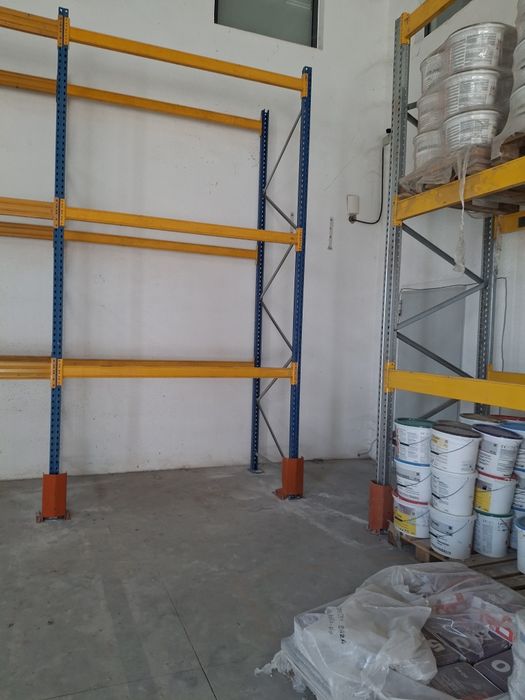 Rafturi metalice pt Europaleți