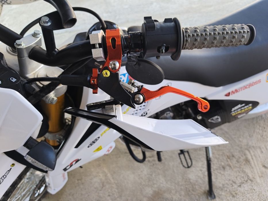 Продам эндуро 250cc