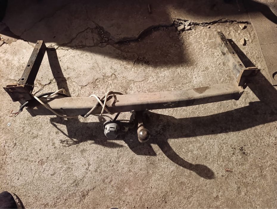 Фаркоп ауди 80/100