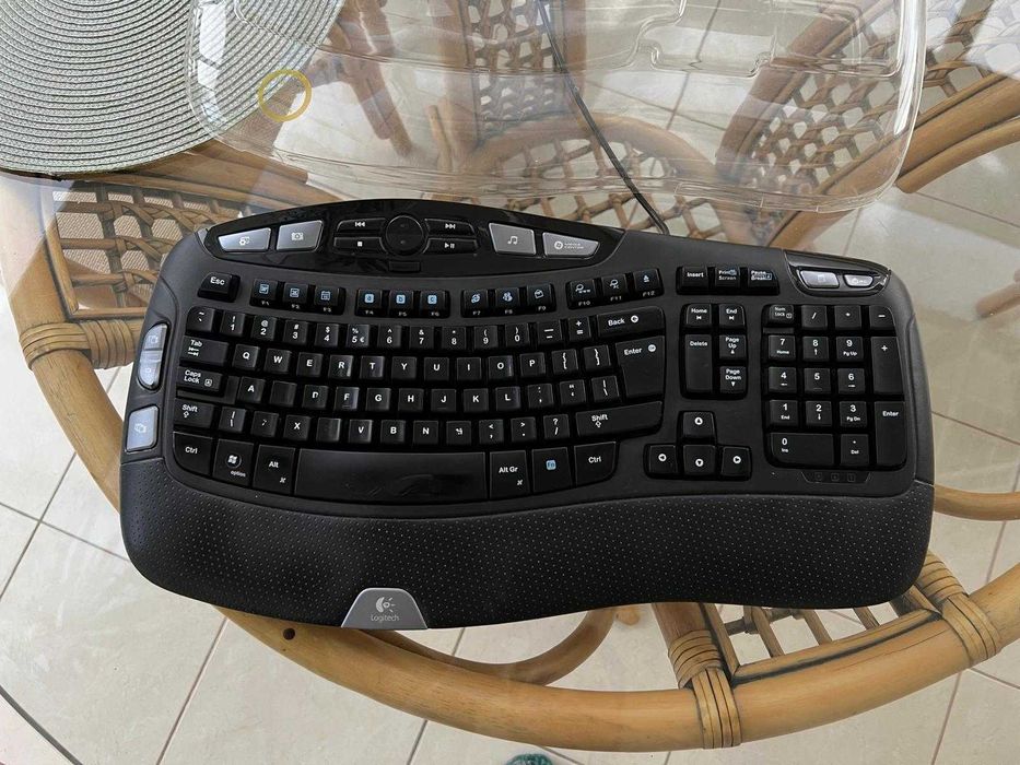 Tastatura PC ergonomica / gaming – Microsoft, Logitech, Roccat