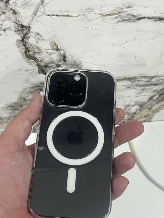 iPhone 16 про 256 гб