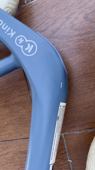 Bicicletă fără pedale Kinderkraft Fly Plus– Albastru denim cu sonerie