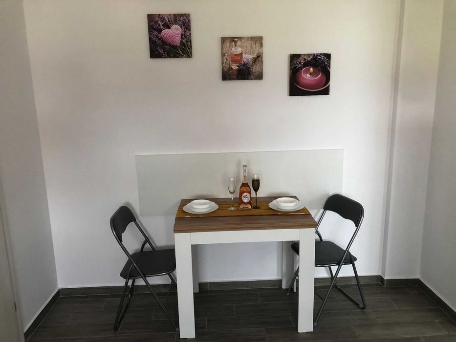 (FARA ESCORTE)Cazare Brasov Garsoniera regim hotelier Coresi-Tractoru