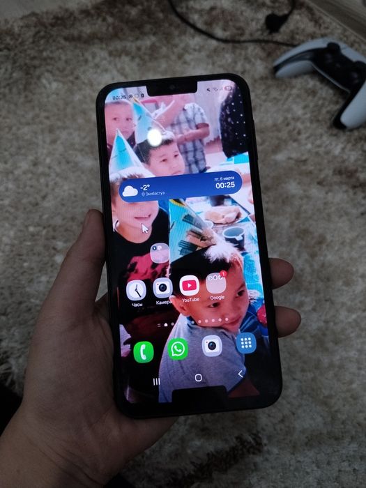 Продам телефон а24