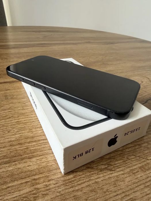 Продам iPhone 15 Sim-eSim Айфон 15