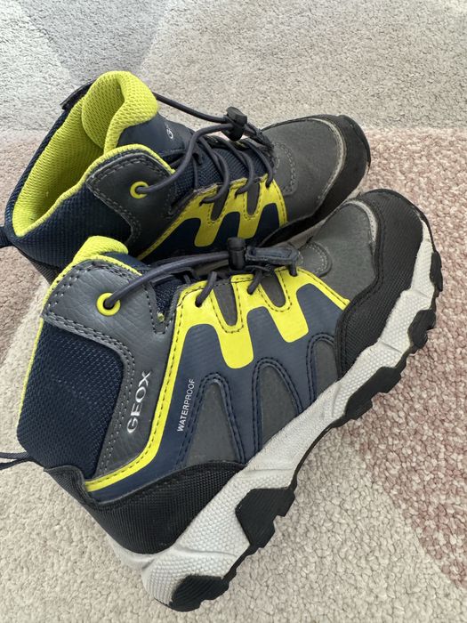 Зимни обувки на Geox