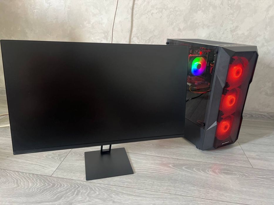 Keys va monitor igrovoy