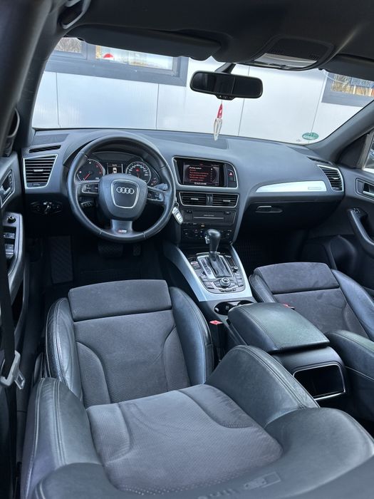 Vând Audi Q5 3x Sline