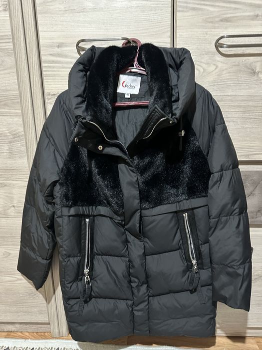 Продам куртку зима