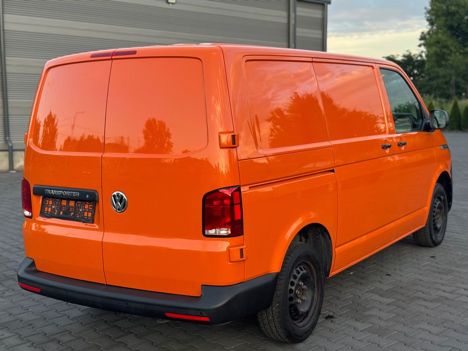 VOLKSWAGEN Transporter 2021 — imagine 2