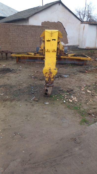 Texnika omochlari sotiladi