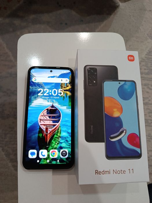 Продам смартфон Redmi note11