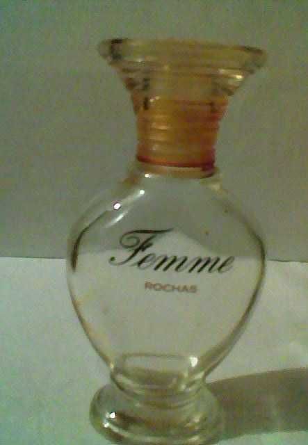 Коробка и флакон от винтажных французских духов Femme Rochas