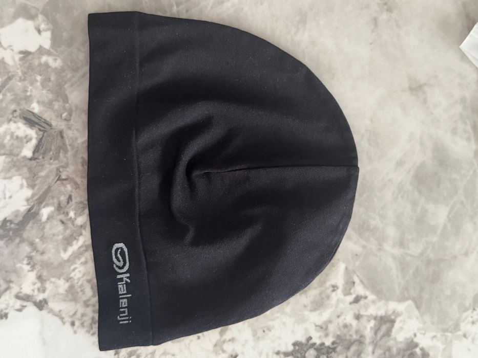 Продам шапки для парней