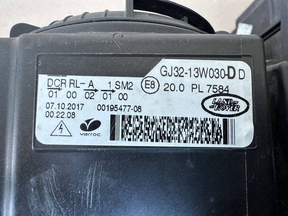 Faruri / Far stanga, Far dreapta Range Rover Evoque