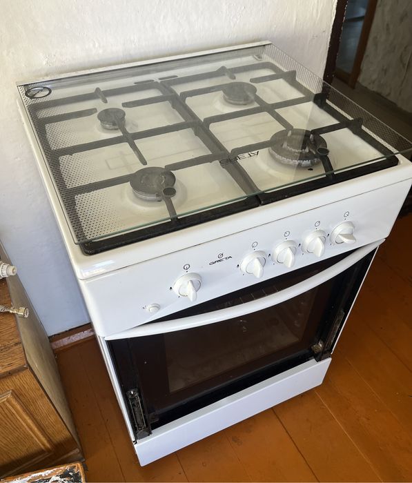 Газ плита в хорошем состоянии
