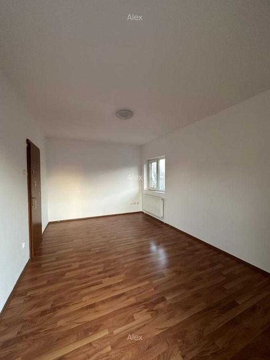 Casa de inchiriat- Otopeni- Zona centrala