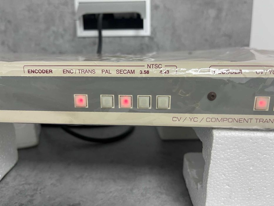 Kramer Electronics BC-4043 convertor profesional format video analogic